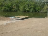Live Oak Landing - Vinyl Bulkhead with aluminum cap. With 5x8 walkway and 8x20 L-Head